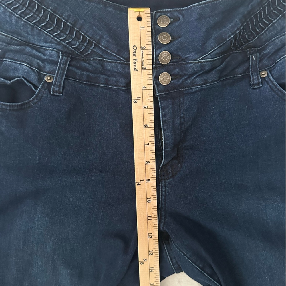 Classic High Rise Women's Jeans in Deep Blue - Picture 6 of 12